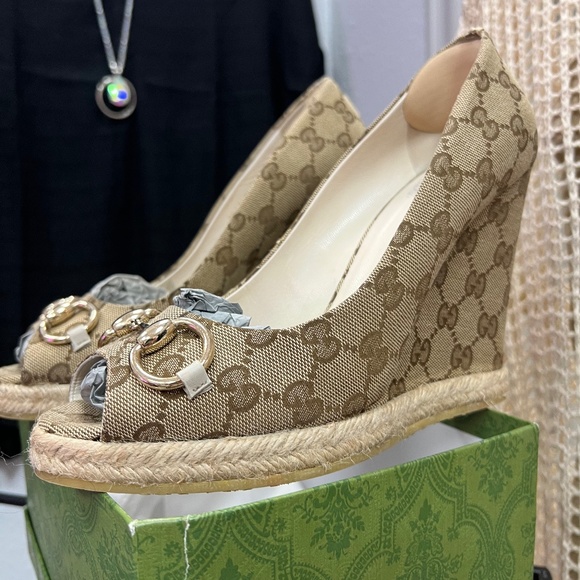 Authentic Gently Preowned Wedges - Picture 1 of 2